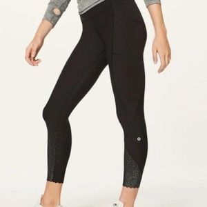 Lululemon Tight Stuff Leggings (scalloped hem & reflective detailing) - Size 2
